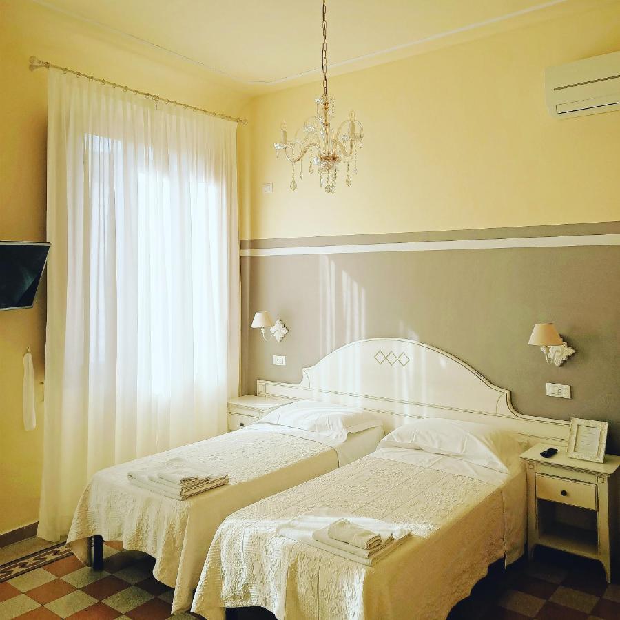 Guest House Domo Florenzia Exterior foto