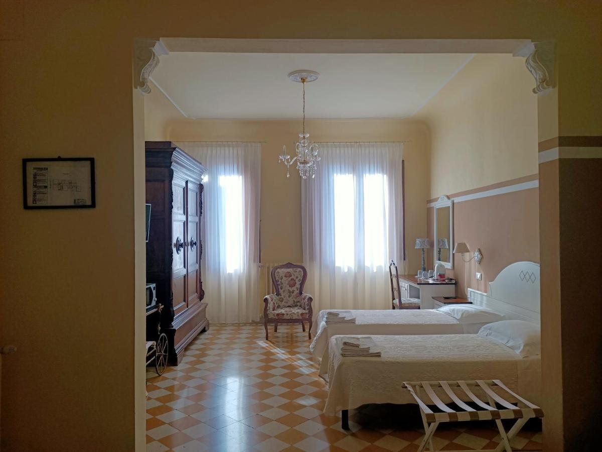 Guest House Domo Florenzia Exterior foto